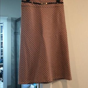 Belted lined wool skirt